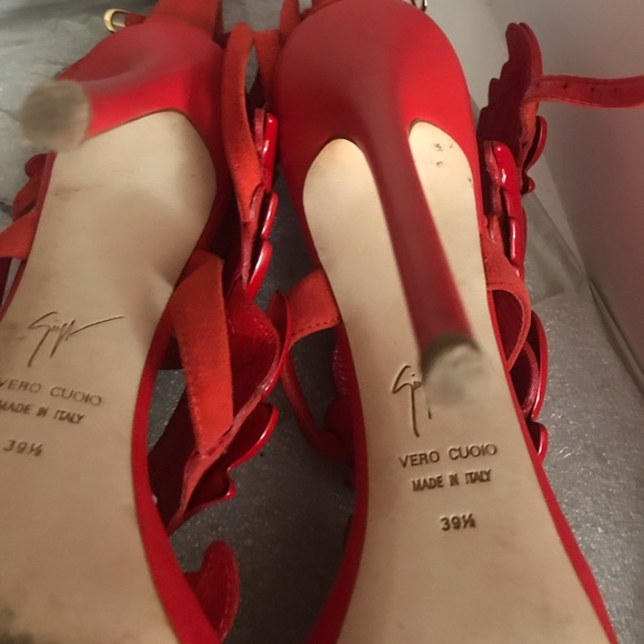 Red Giuseppe Modena heels - Picture 3 of 5
